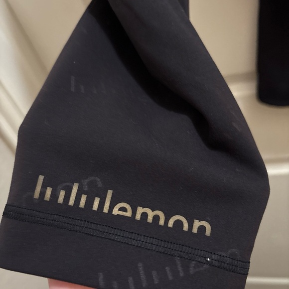 Lululemon Wunder Train High-Rise Tight 21" Special Edition Size 6 Embossed Logo - Picture 5 of 7